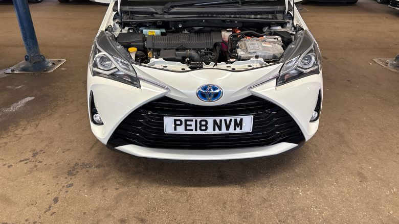 Toyota Yaris 1.5 Hybrid Icon Tech 5dr CVT Hybrid Hatchback